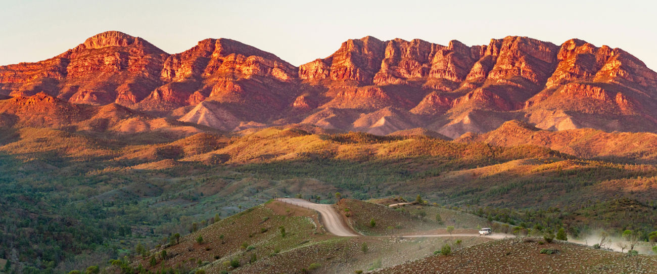 Razorback Ridge, Flinders Ranges & Outback